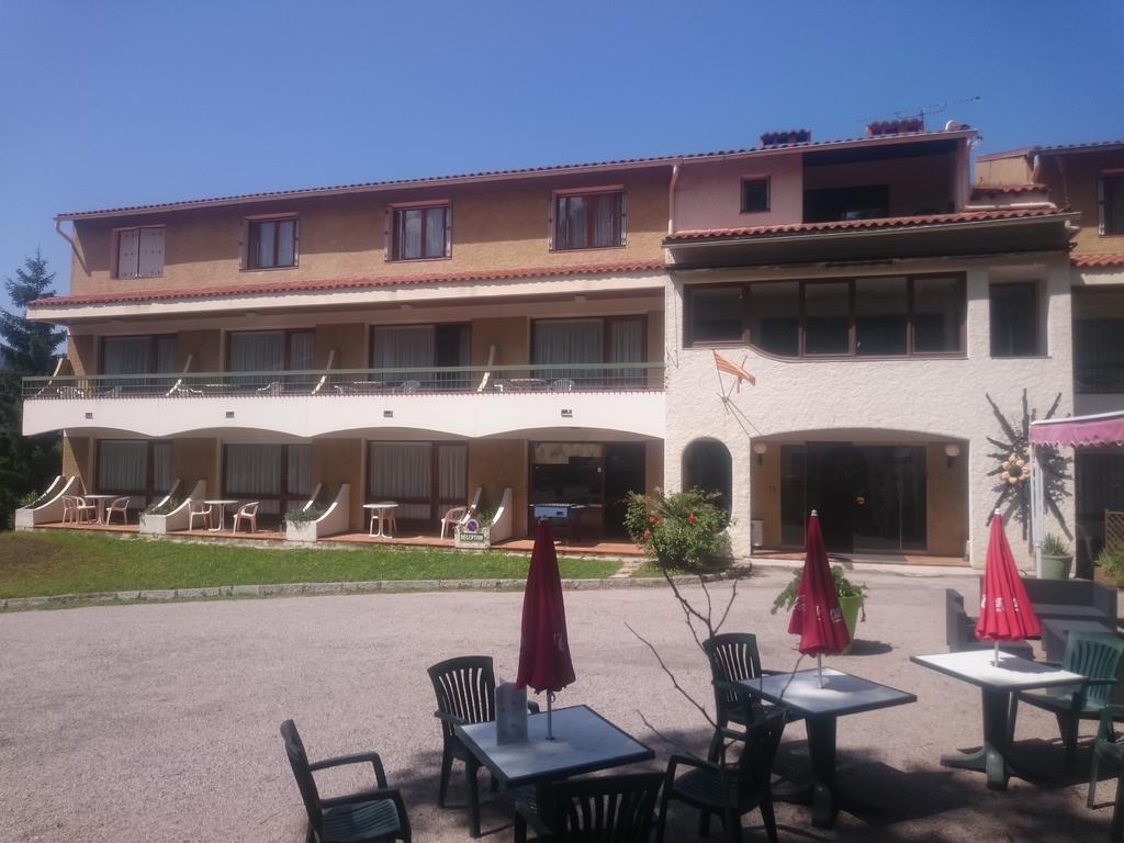 Hotel Le Mas Fleuri Vernet-les-Bains Kültér fotó