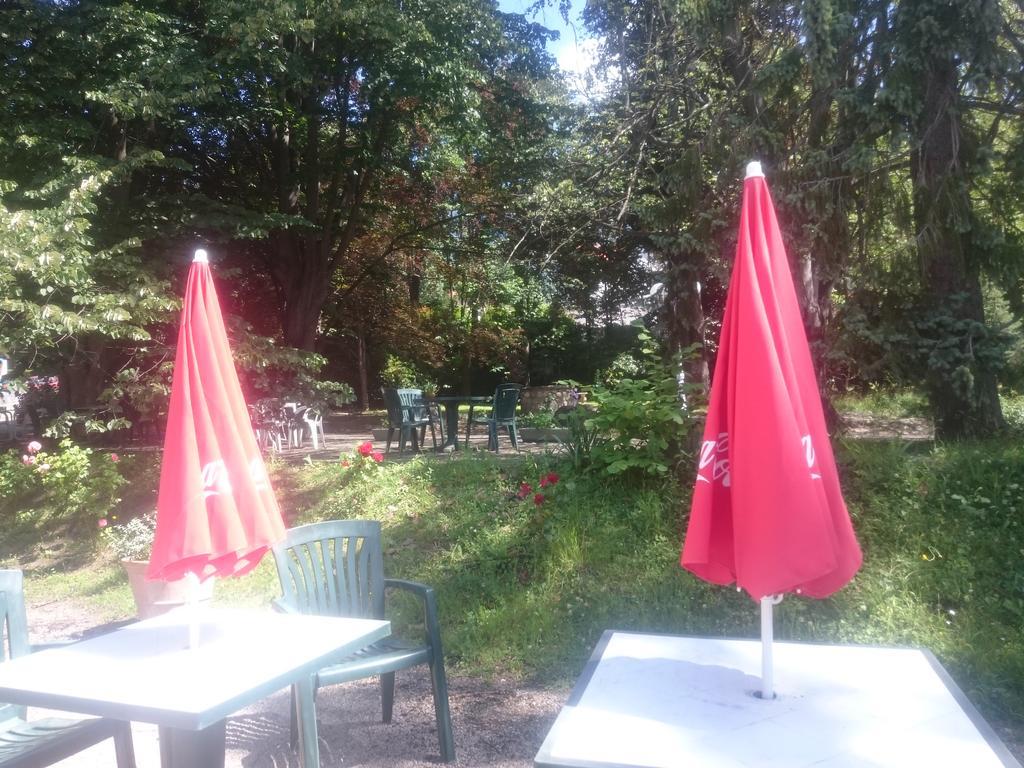 Hotel Le Mas Fleuri Vernet-les-Bains Kültér fotó