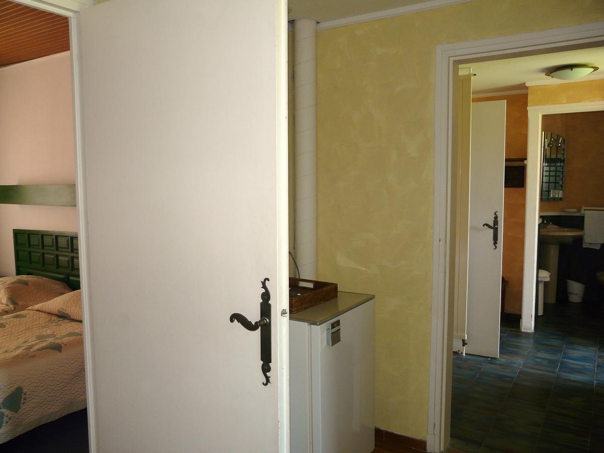 Hotel Le Mas Fleuri Vernet-les-Bains Kültér fotó